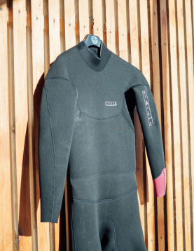 Aluguer / Rental - Fato / Wetsuit